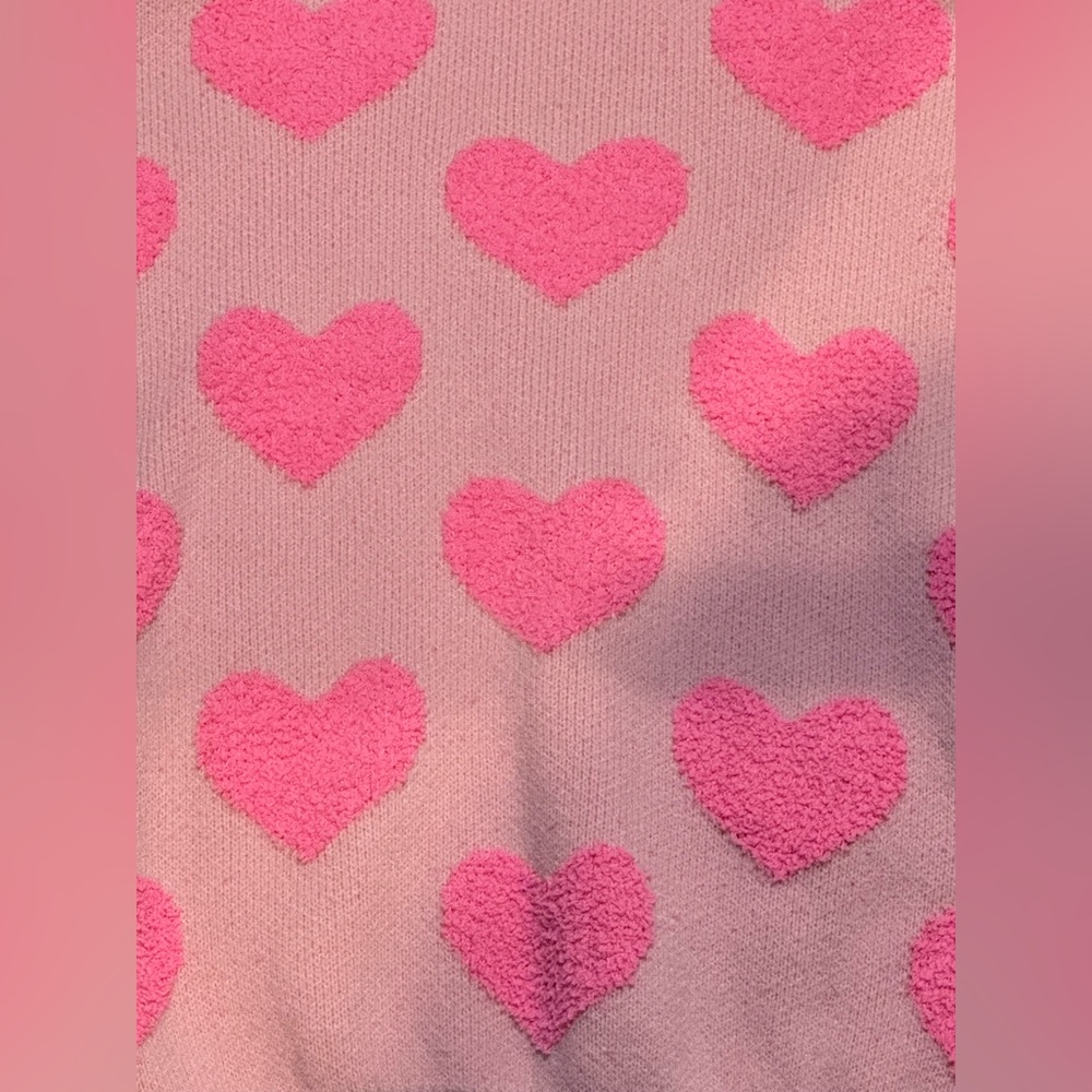 Pink Heart Pattern Sweater - Picture 6 of 12